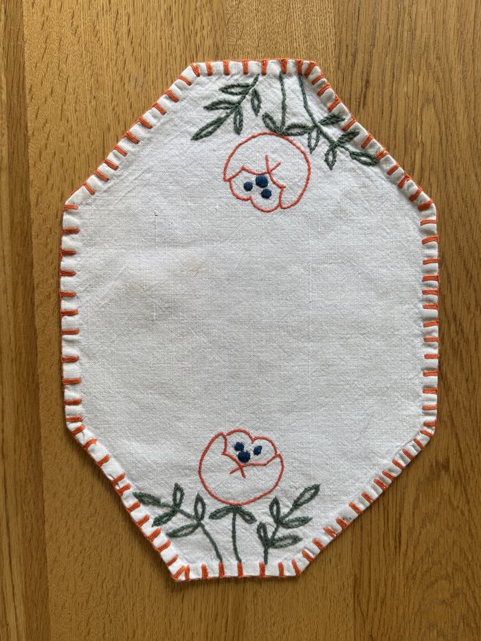 Vintage linen placemat, poppy motif