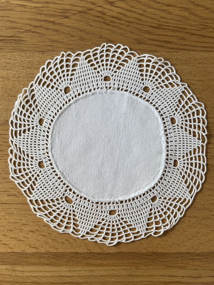 Vintage linen doily, crochet lace edge
